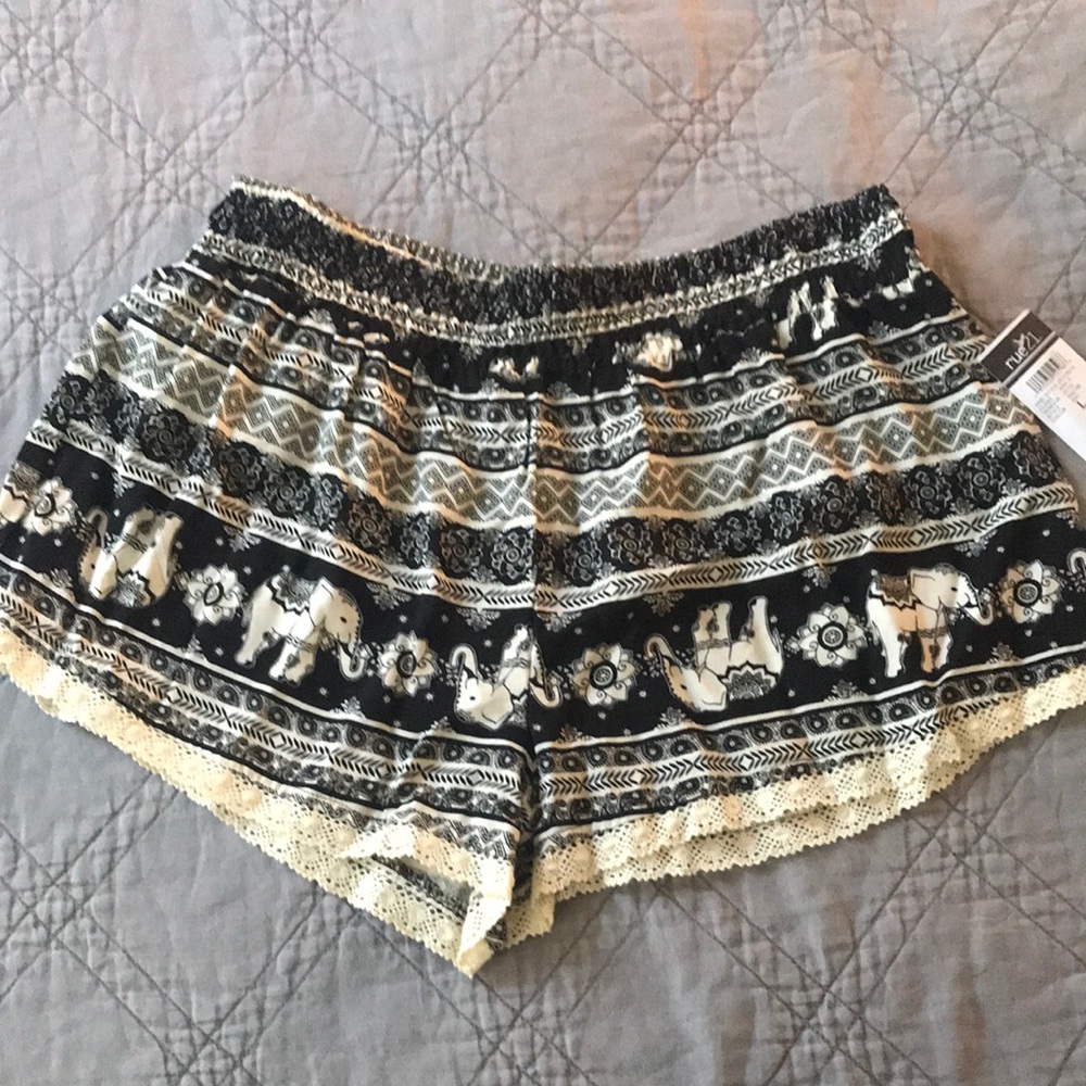 Black and White patterned shorts